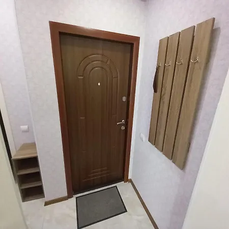 Smart Apartments Drahomanova Kyiv Exterior photo